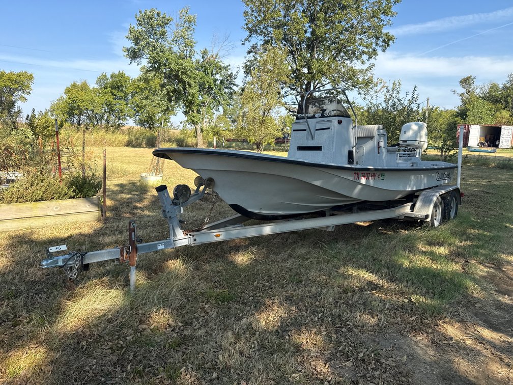 1998 Gulf Coast Boat w/2002 Johnson 150hp Motor