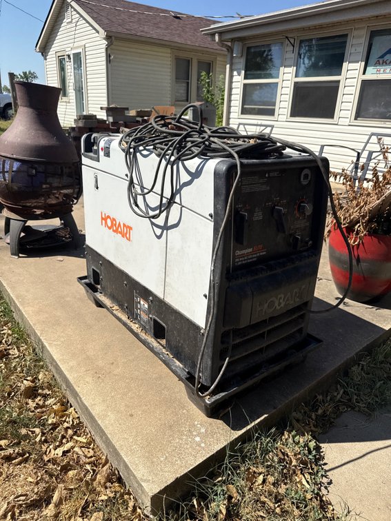 Hobart Champion Elite 260 Amp 11k Watt Generator