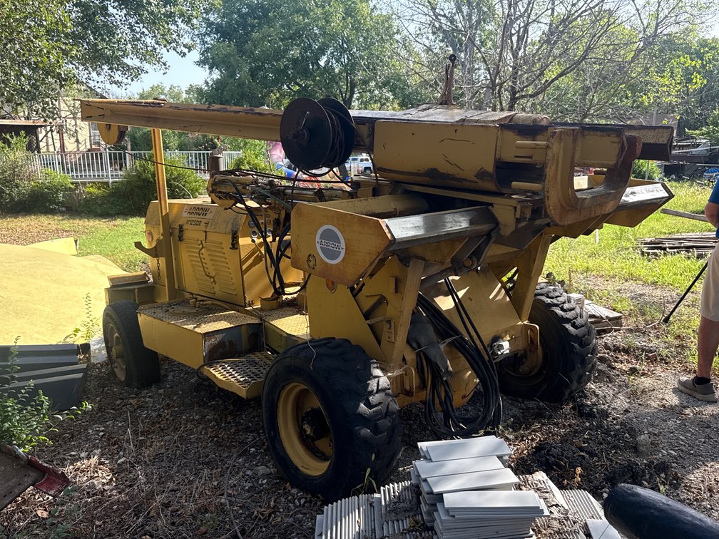 Arrow H1250R Concrete Buster - Has not been used for several years - working cond unk