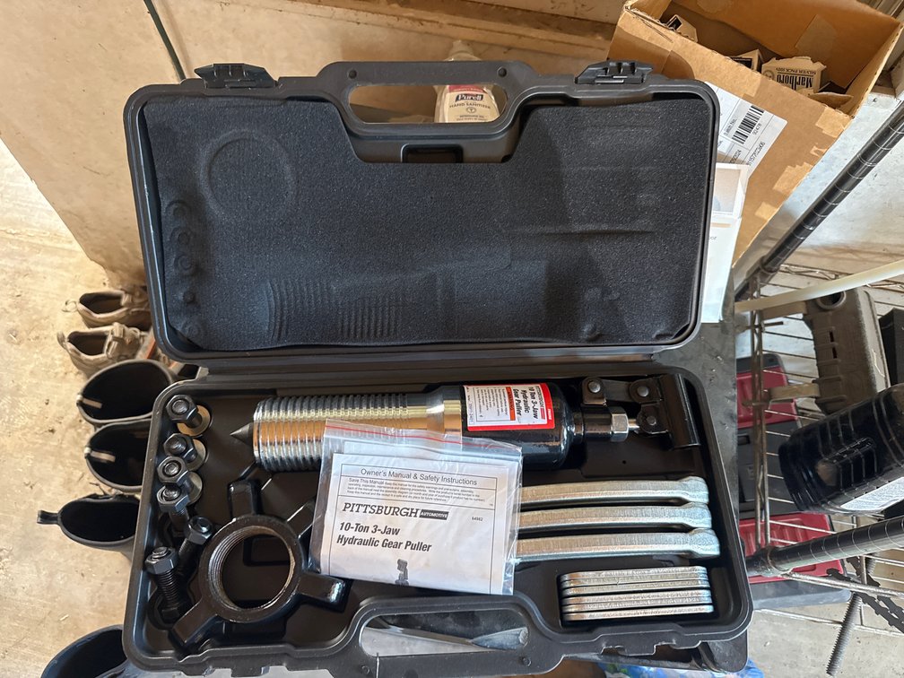 10-Ton Hyd 3-Jaw Gear Puller - NEW in Case