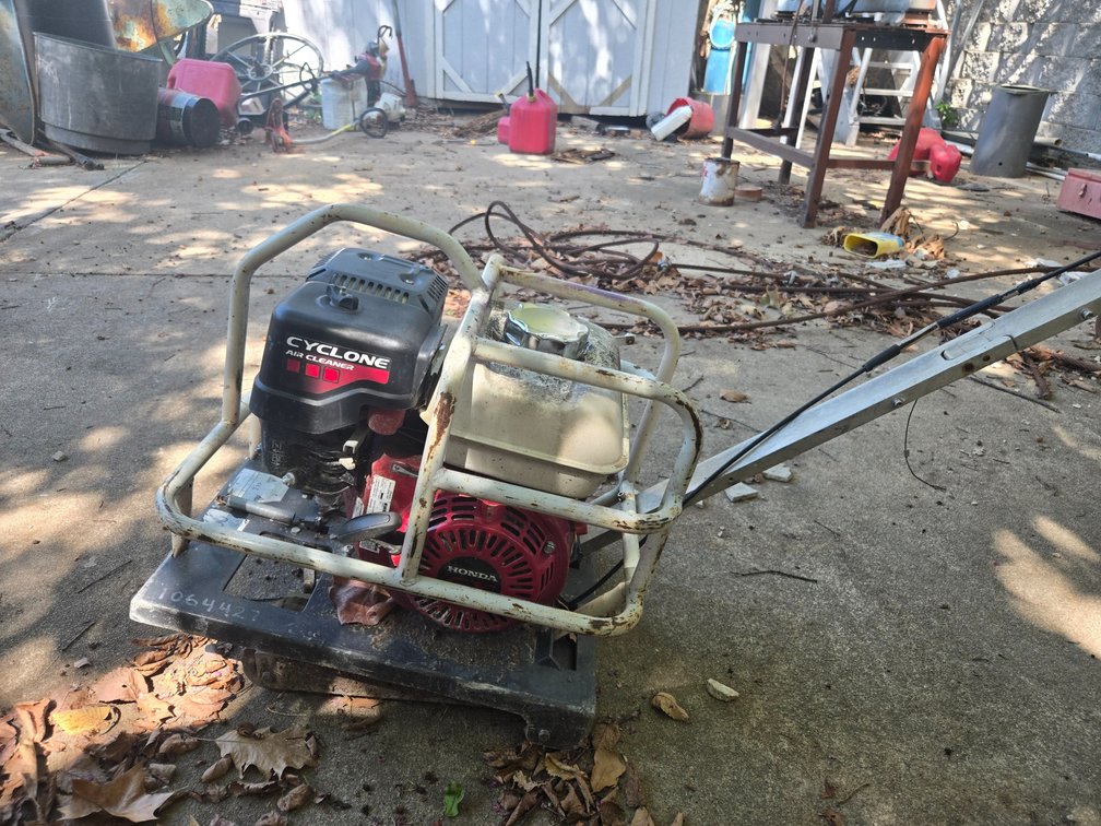 Early Entry Gren Cut Concrete Saw