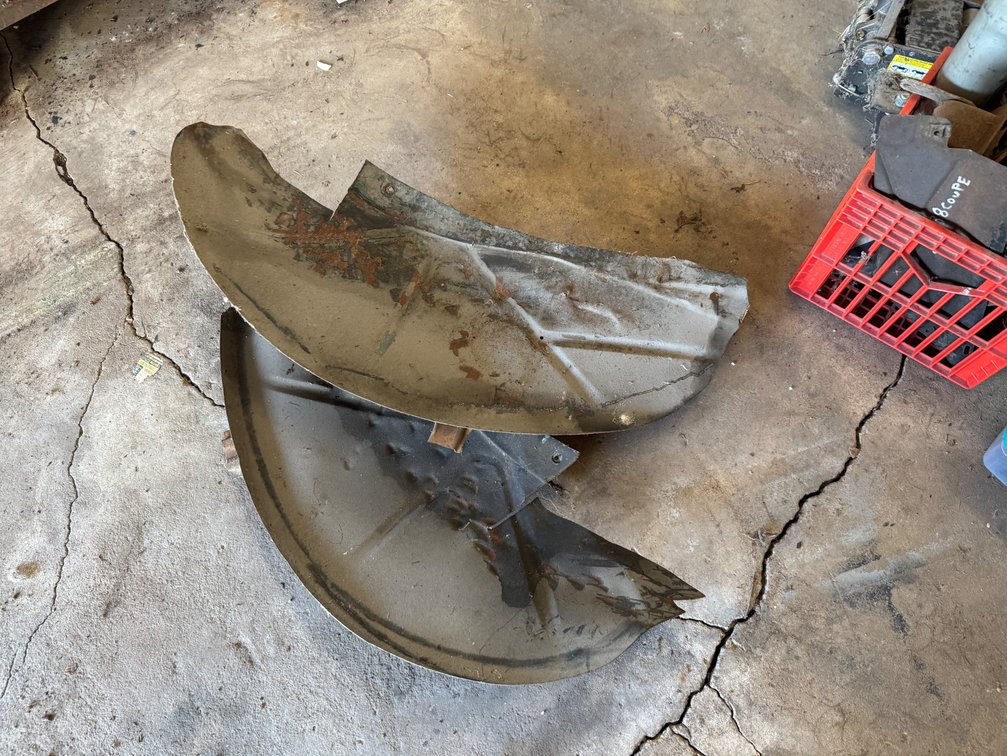Miscellaneous Items - to be Sold at Live Auction