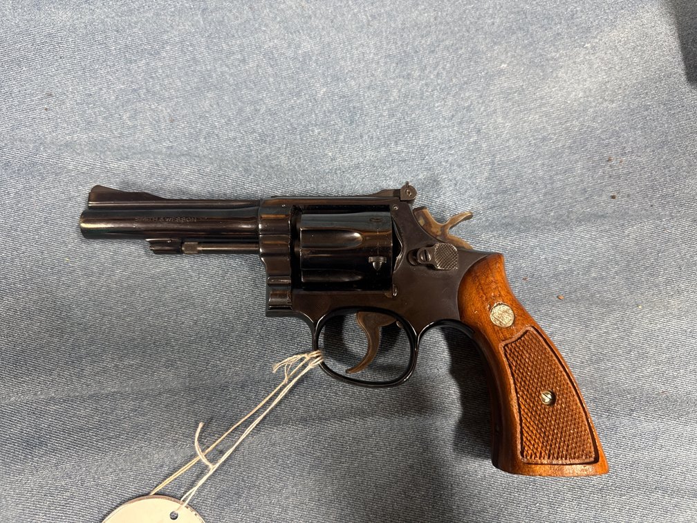 Smith & Wesson model 48-33 .22 Win Mag Rimfire - 22MRF - NIB