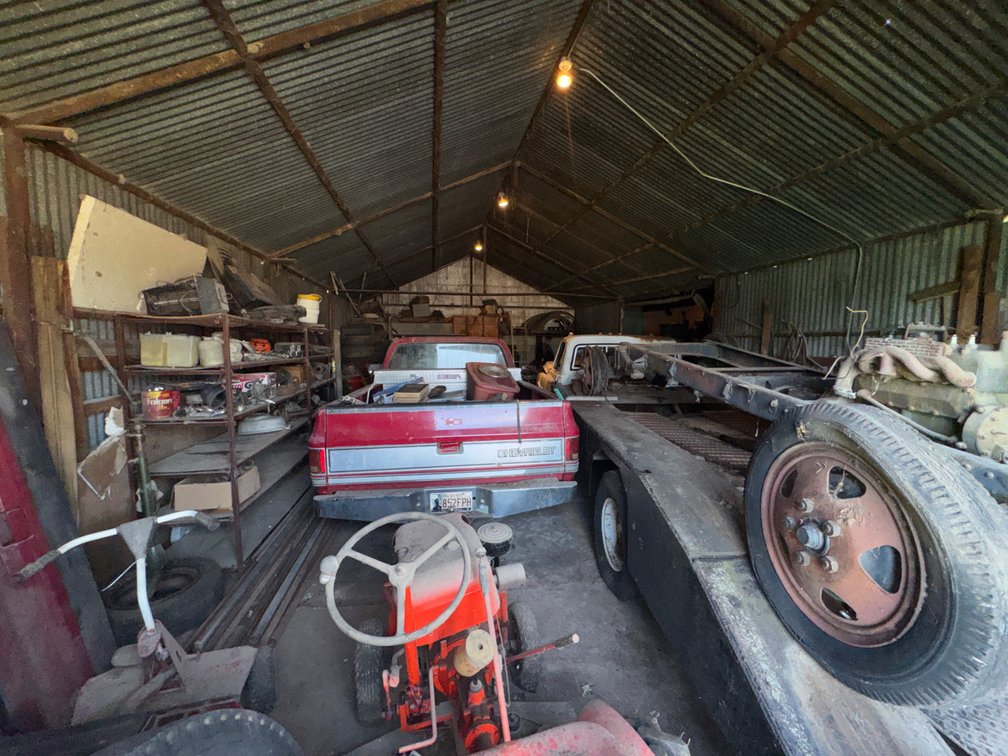 Miscellaneous pictures not to be sold online