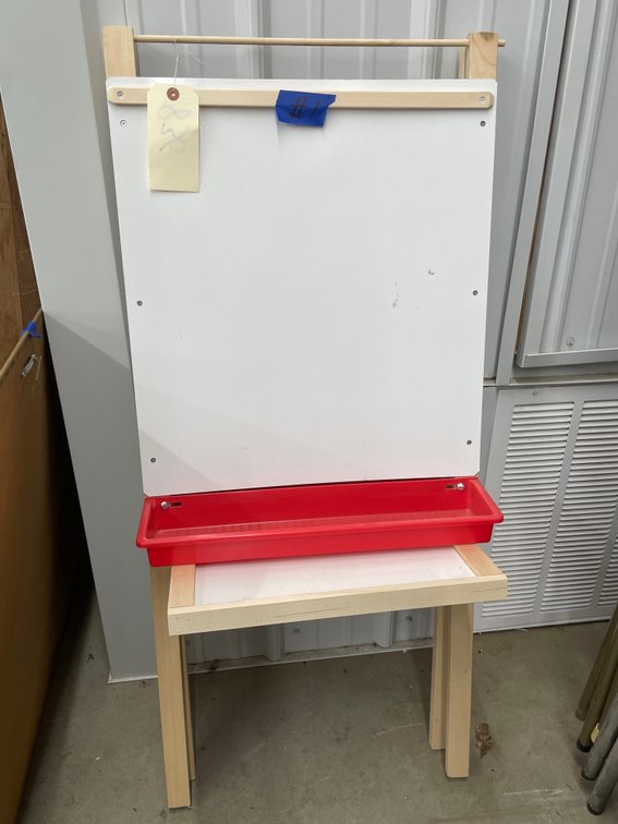 Kid's 2-Sided Easel