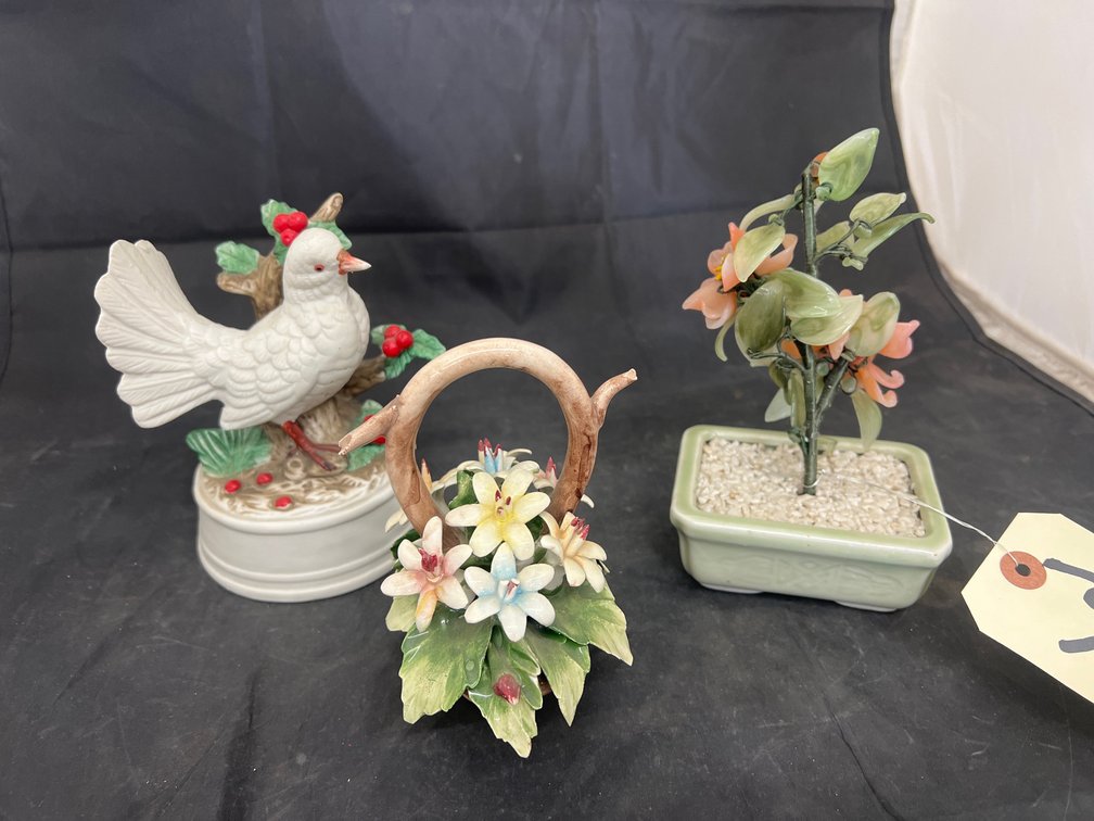 3 Pcs - Glass Flower Figurines - Porcelain Flower - Bird Music Box