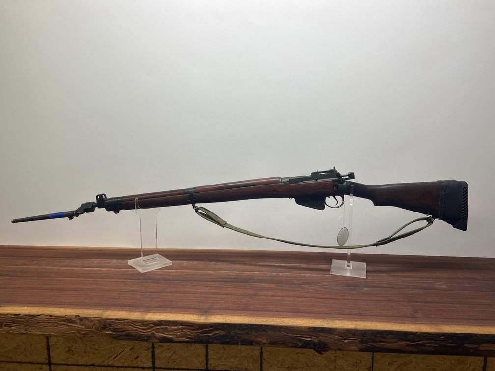 Enfield - Mod. No. 4 MK I - Ser. #1071 - Cal. - .303 British