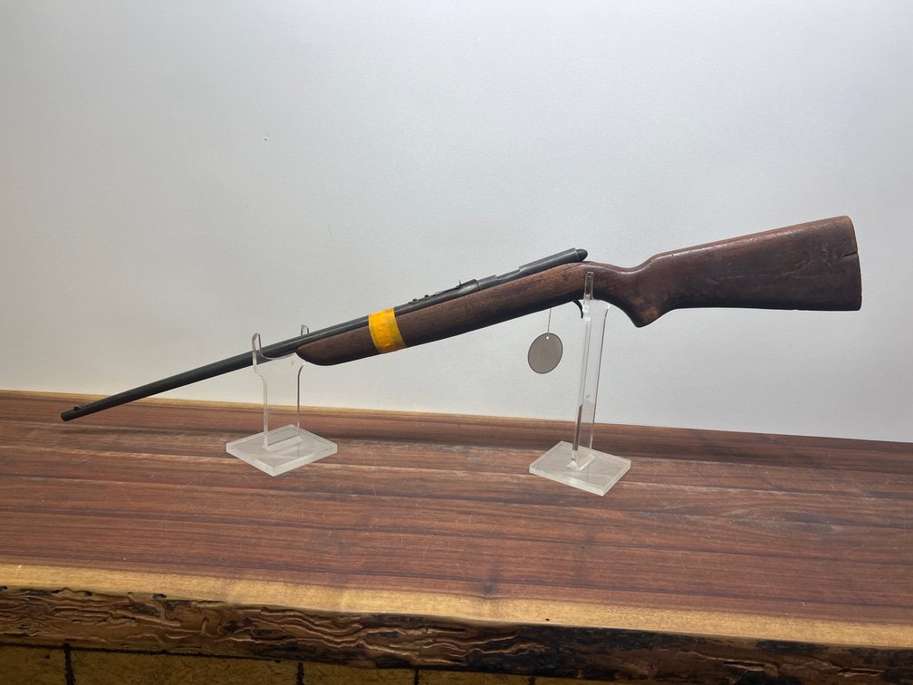 Harrington & Richardson - Mod - Ser. #23764 - Cal. - .22 RF