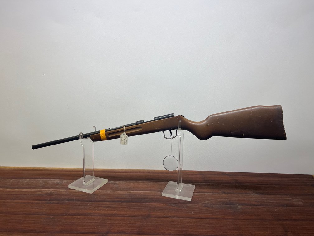 Falcon - Mod. Single Shot - Ser. #378325 - Cal. - .22 RF