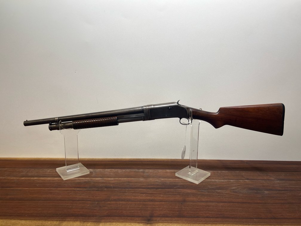 Winchester - Mod. 1897 Take Down - Ser. #379267 - Cal. - 12 Ga.