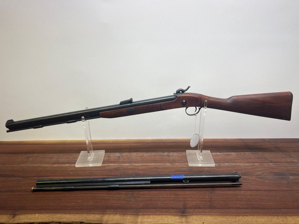 Thompson Center - Mod. Black Powder - Ser. #72802 - Cal. - .50
