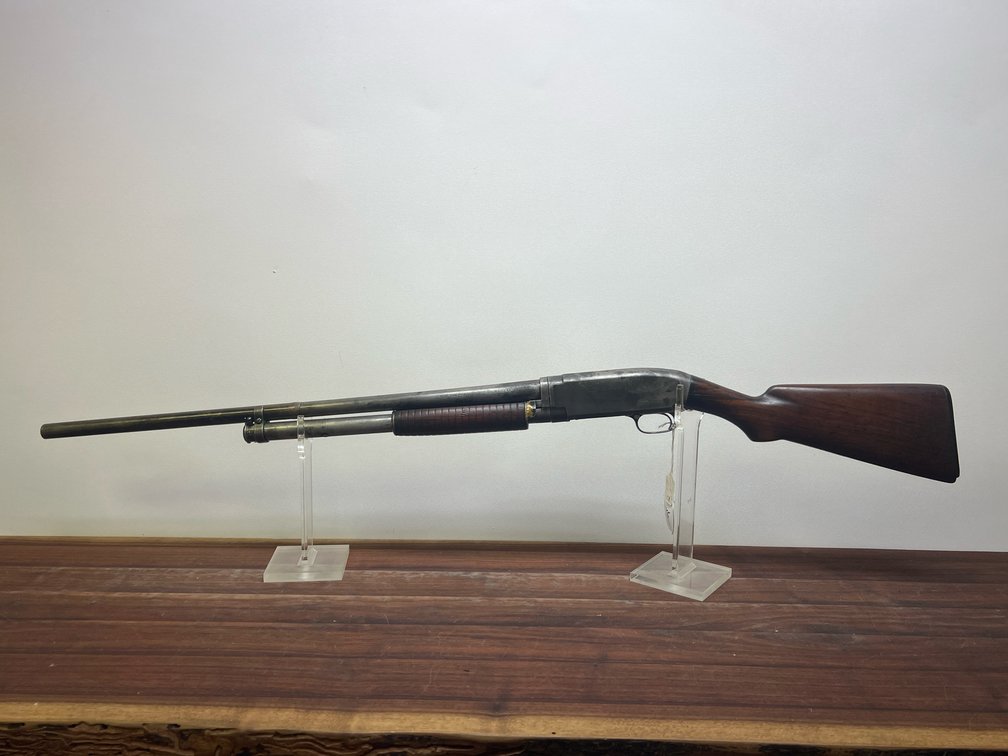 Winchester - Mod. 1912 - Ser. #201996 - Cal. - 12 Ga.