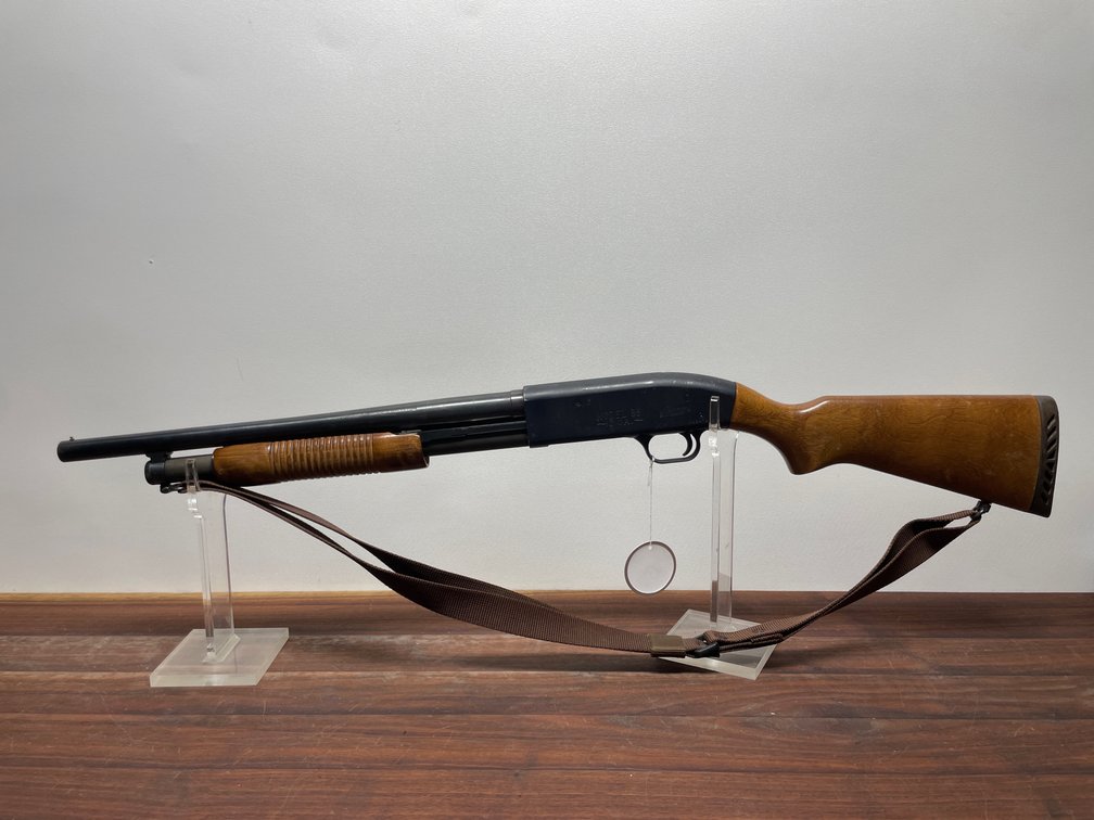 HMossberg Model 88 12 Ga Serial # MV24744H