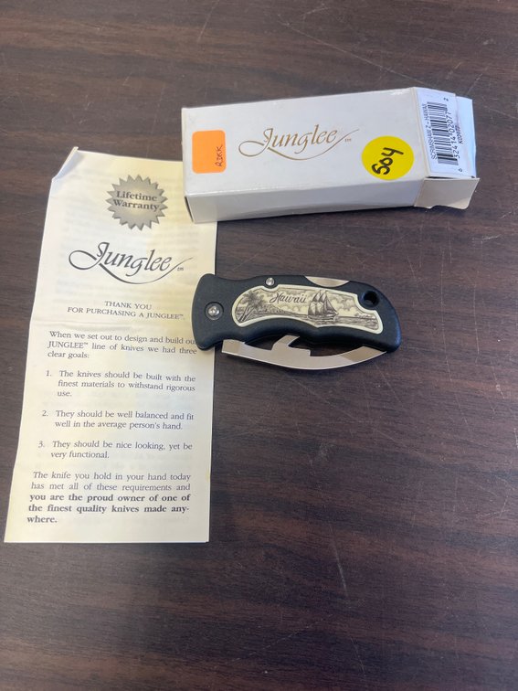 Junglee Scrimshaw Z Folding Knife - Hawaii