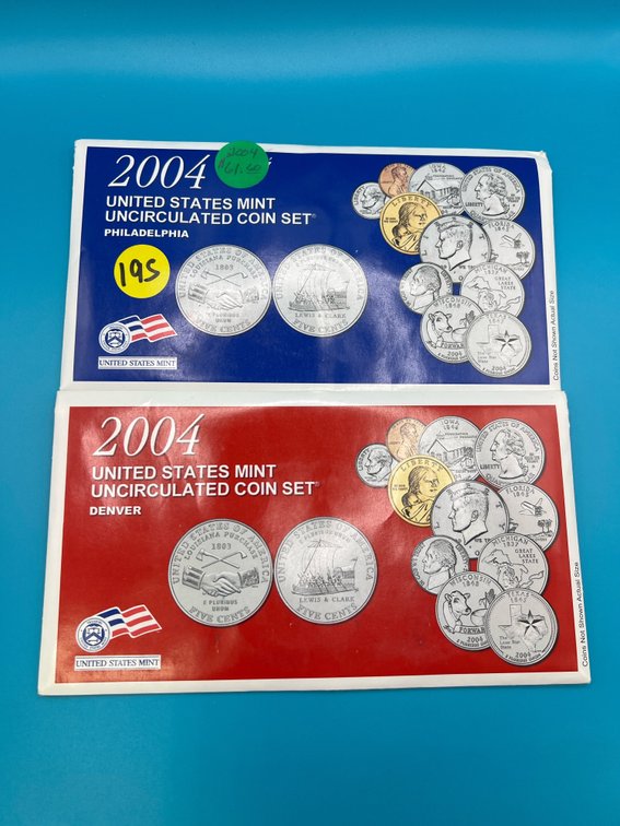 2004 Philadelphia & Denver Uncirculated Coin Sets
