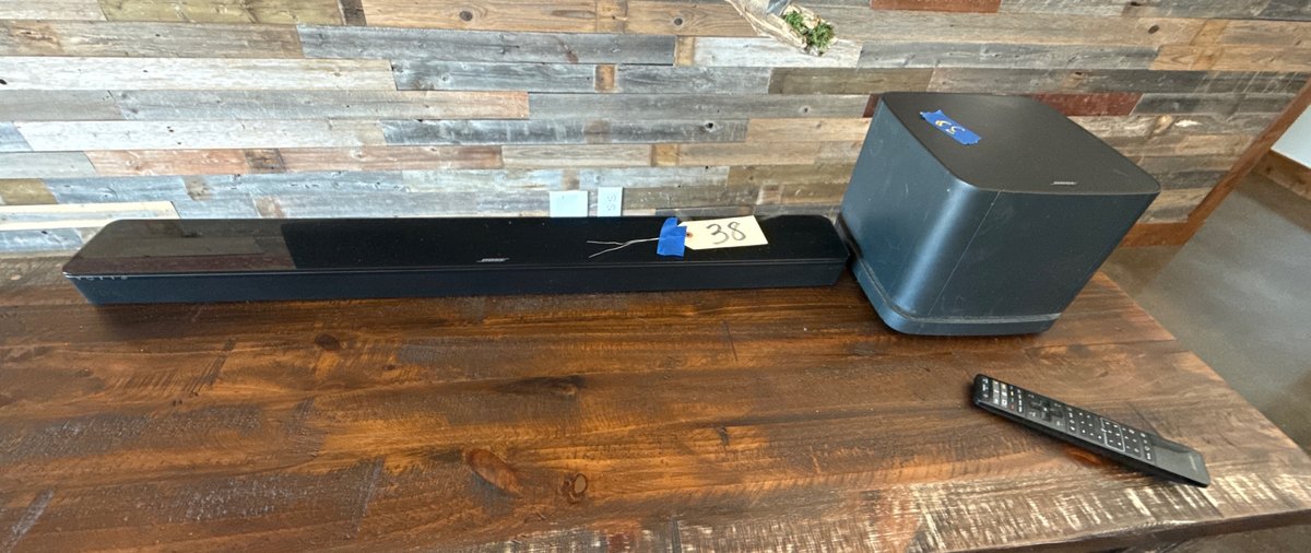 Bose Sound Bar & Woofer Box