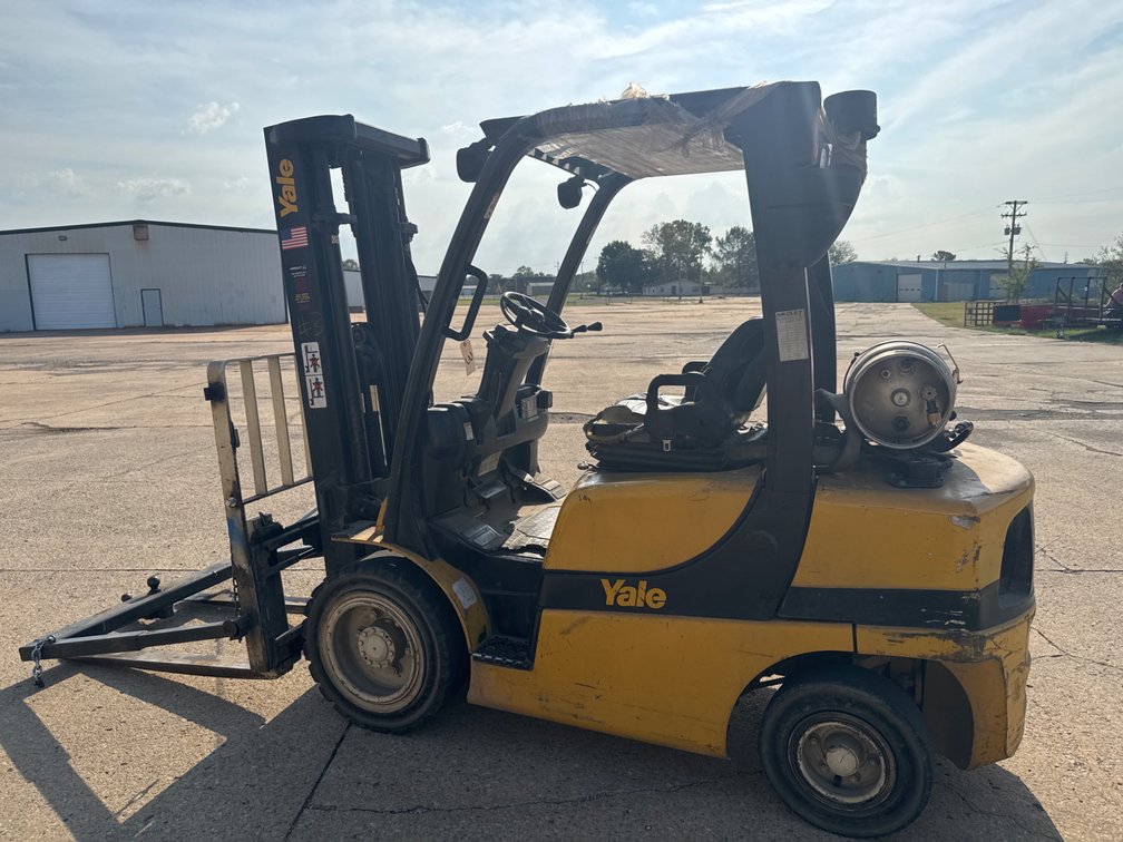 Yale LP Forklift w/Trailer Mover - 3-State Lift Cap 5450 lbs - 13-1/2ft