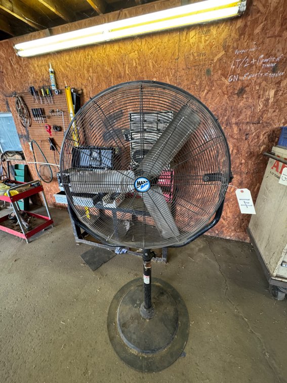 Max Air Shop Fan on Stand 30"