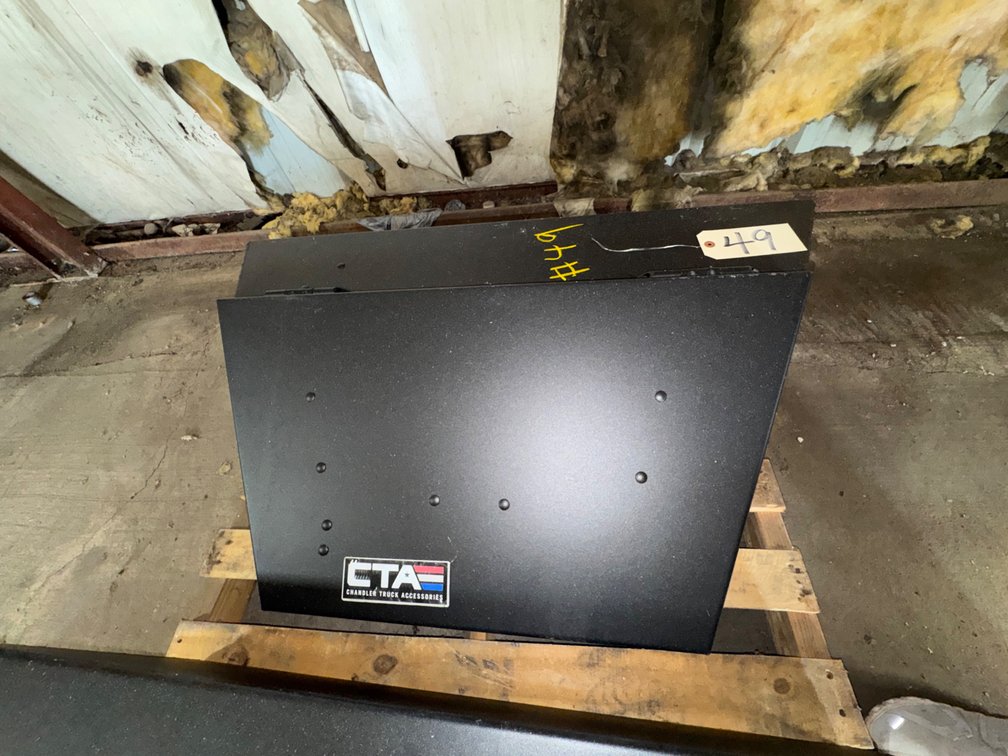 CTA Mount Tool Box - NEW - 36" Tapered