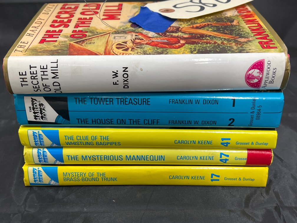 5 - Hardback Hardy Boys & Nancy Drew Books