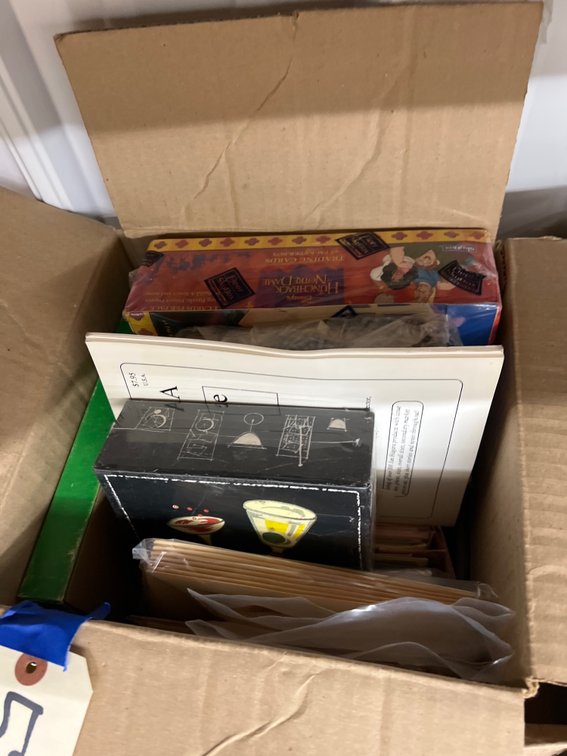 Box of Assorted Post Cards & Greeting Cards