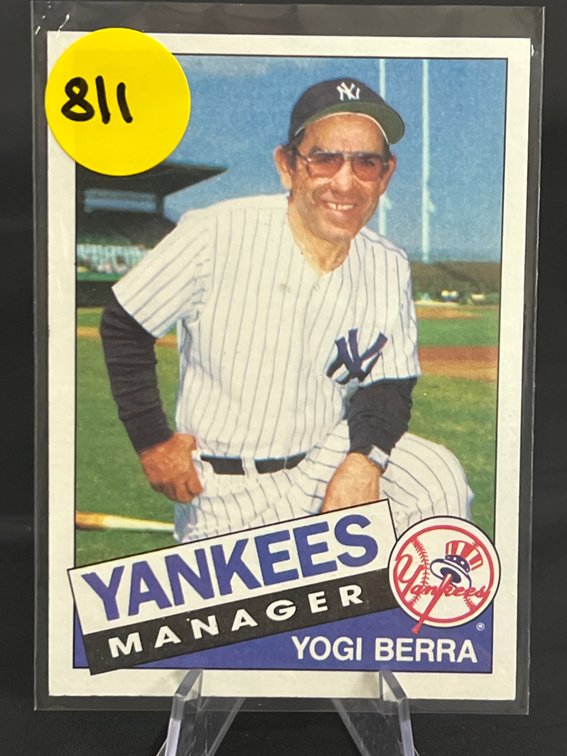 1985 TOPPS #155 YOGI BERRA