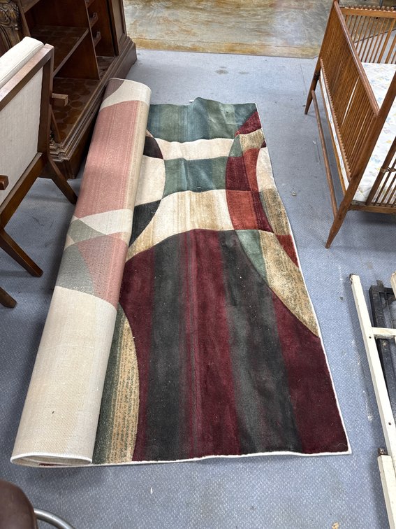 Large Rug 93"