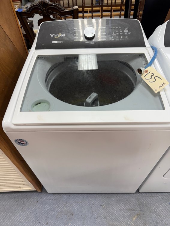 Whirlpool Top Load Washer w/Rugs