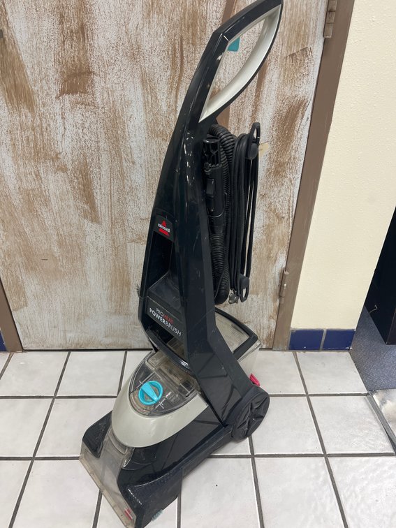 Bissell Carpet Shampooer