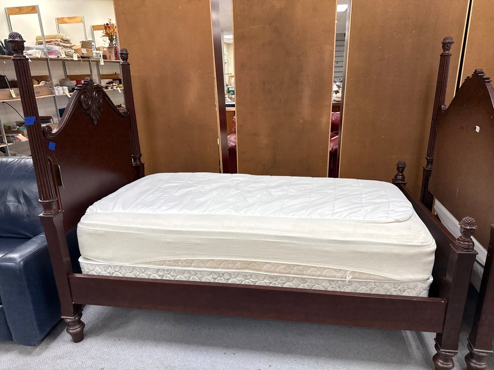 Bed w/Mattress - Box Spring - 44"W Headboard -