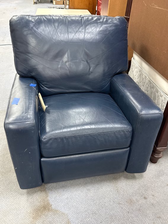 Leather? Swivel Rocker Recliner