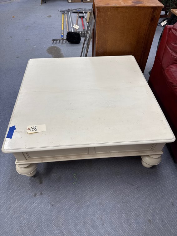 Storage Coffee Table w/2 Drawers 44"x44"x19"