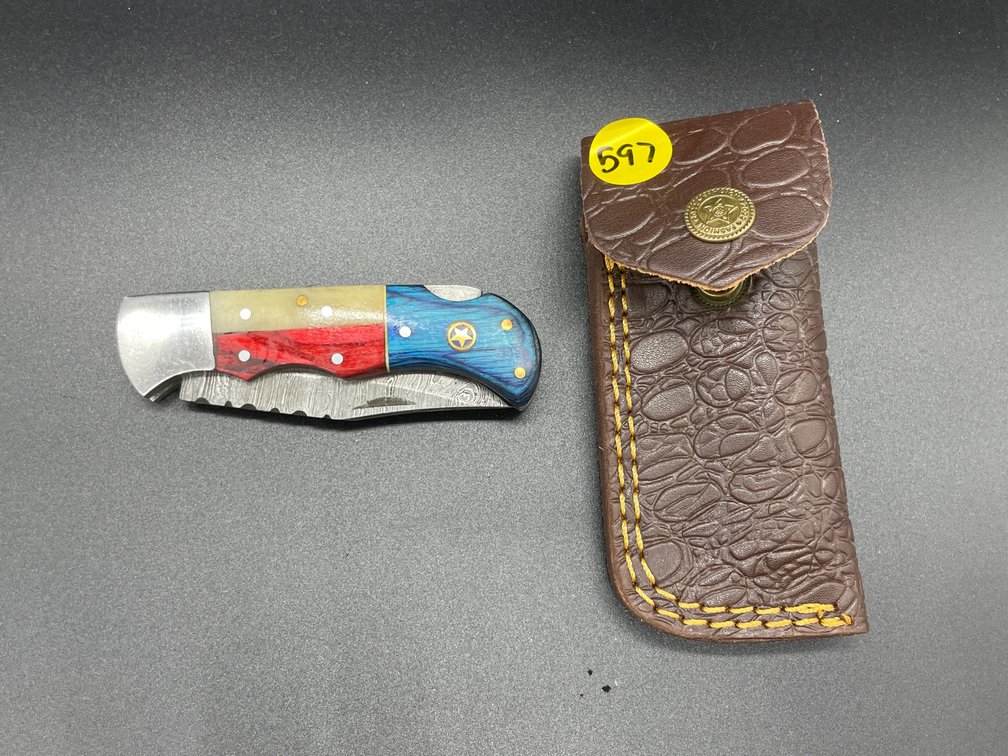 Folding Knife w/Leather Sheath