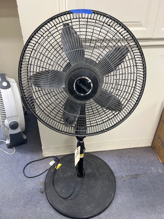 Lasko Pedestal Fan 20"Dia