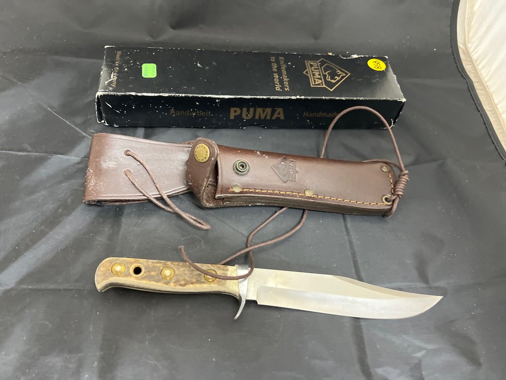 Puma Fixed Blade Knife w/Leather Sheath in box