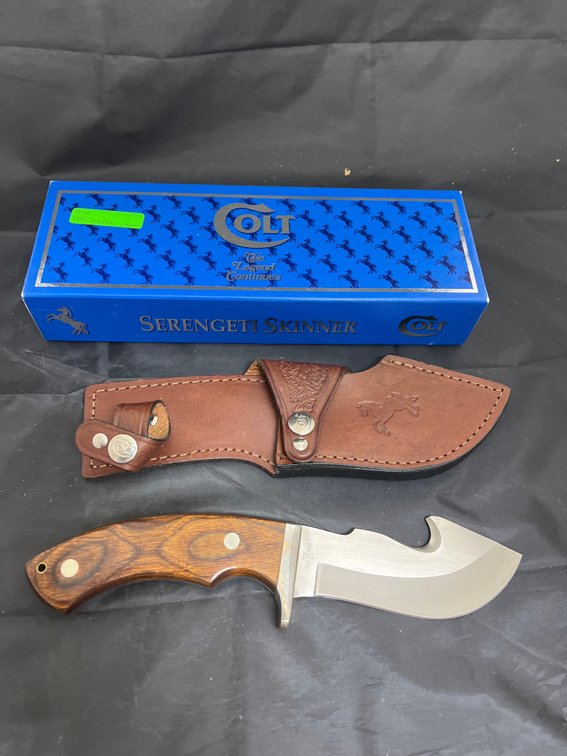 Colt CT-7 Fixed Blade Knife w/Leather Sheath in box