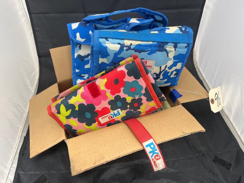 PK Insulated Lunch Bags & Christmas Decor