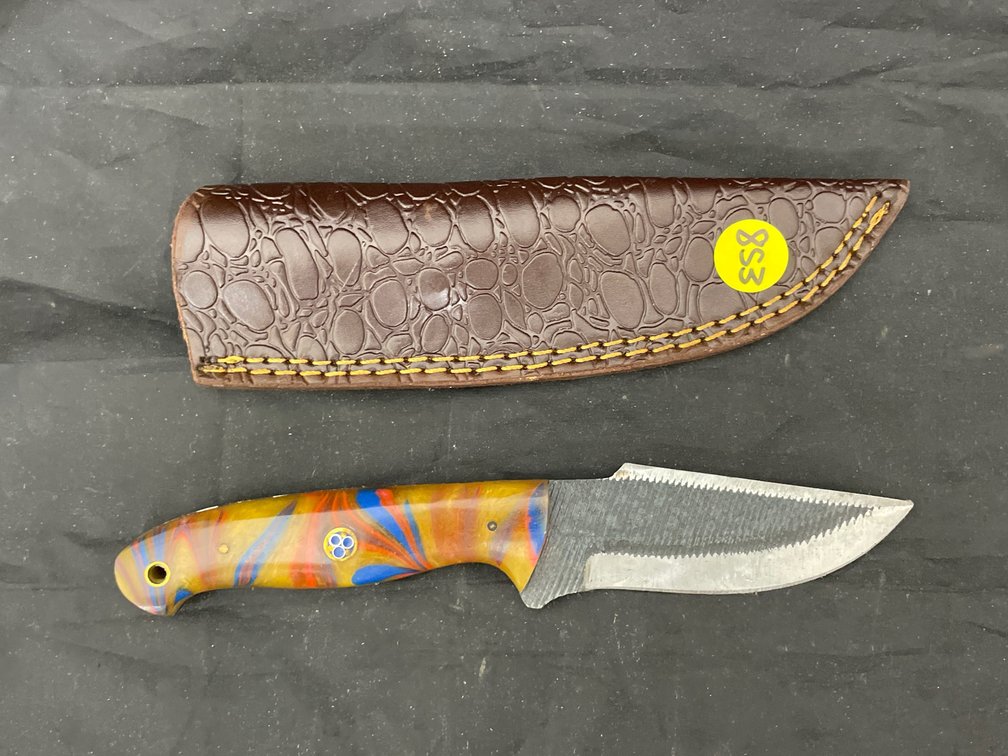 Fixed Blade Knife w/Sheath