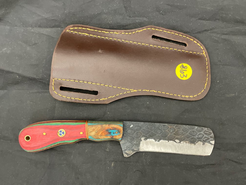 Fixed Blade Knife w/Sheath