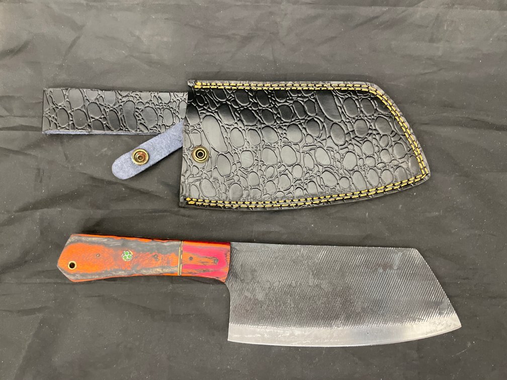 Fixed Blade Knife w/Sheath