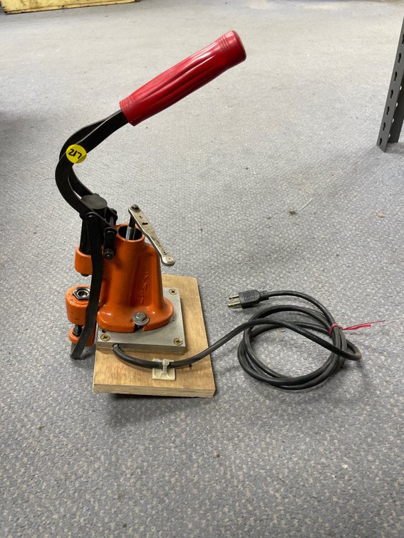 Lyman Orange Crusher Reloading Press
