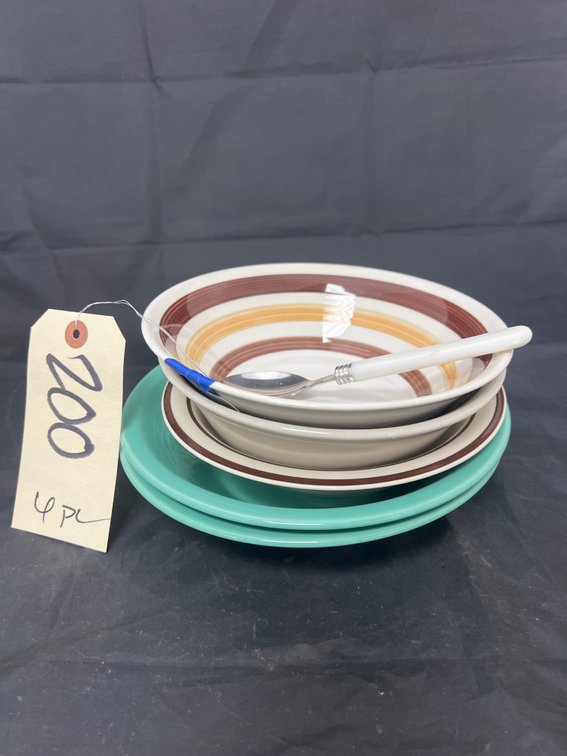 5 - Assorted Cereal Bowls & Spool - 1 Bowl