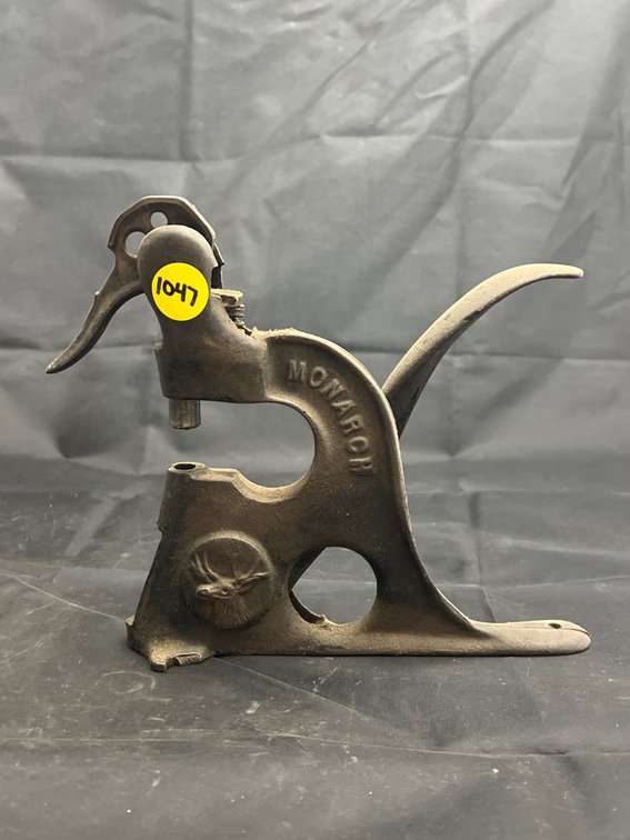 Monarch Cast Iron Leather Punch & Rivet Press Tool