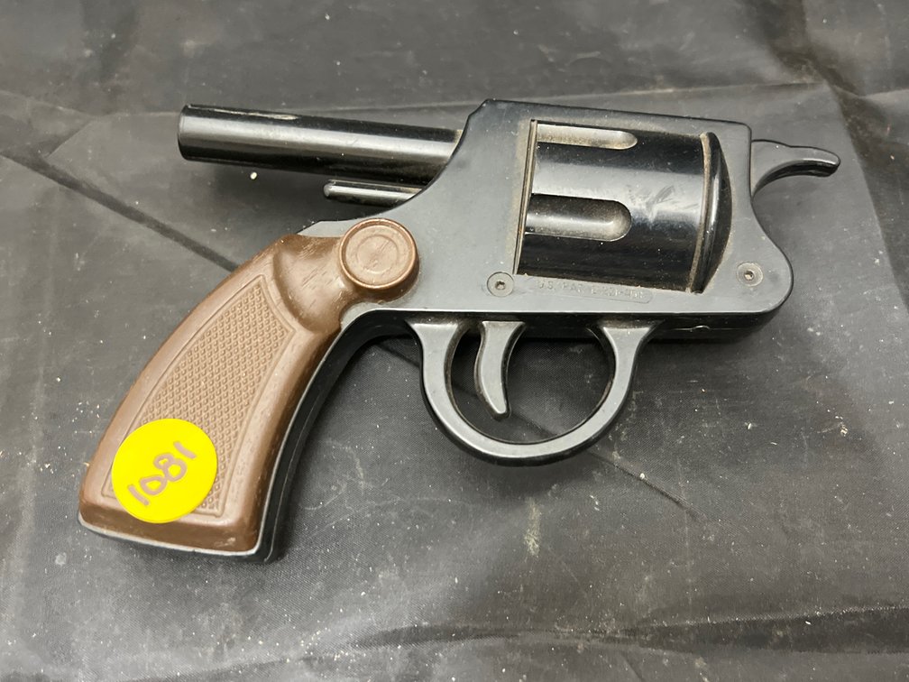 Solitaire 37-5/8 cal Plastic Pistol Grip & Trigger