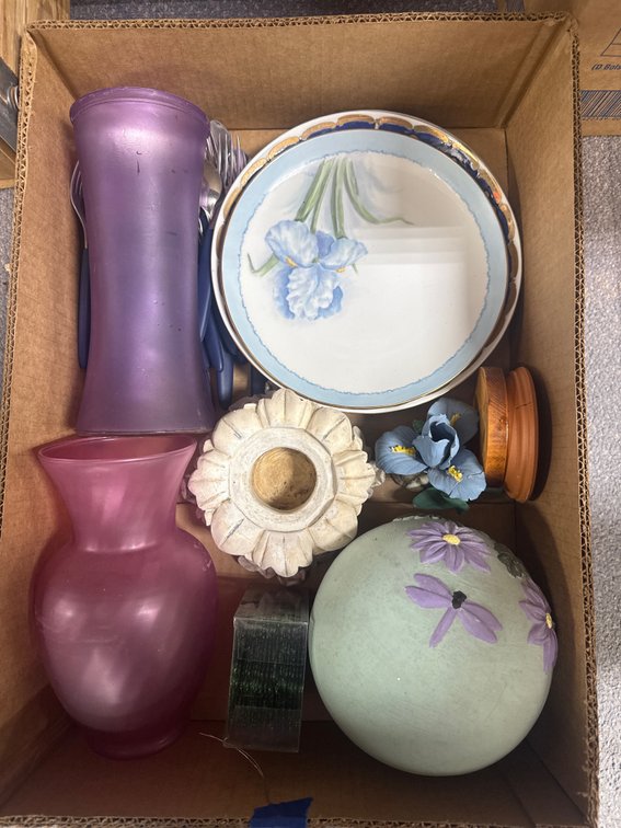 Plates - Vases & More