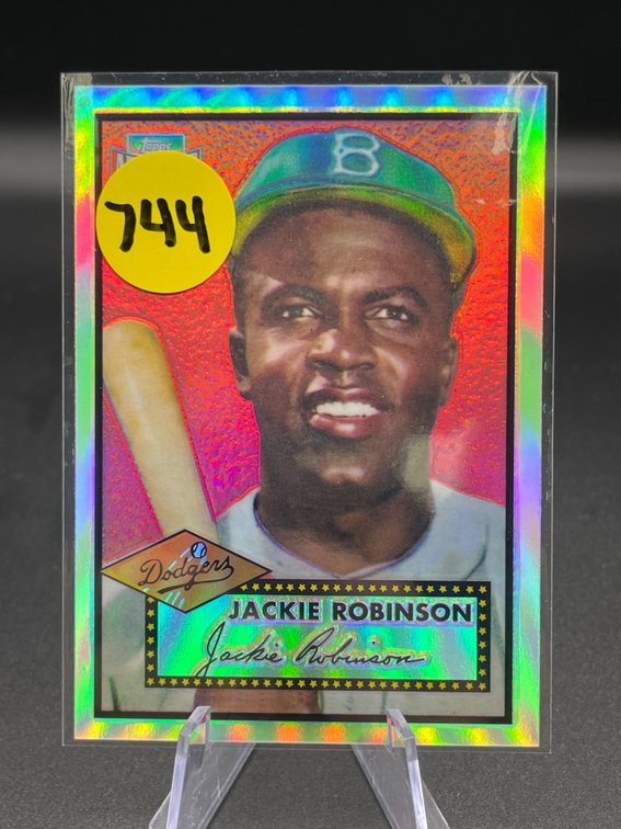 INSERT CARD TOPPS ARCHIVES RESERVE HOF JACKIE ROBINSON