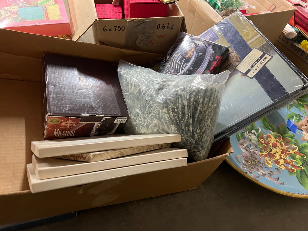 Coin Collecting Picture Frames - Glasses - Placemats &