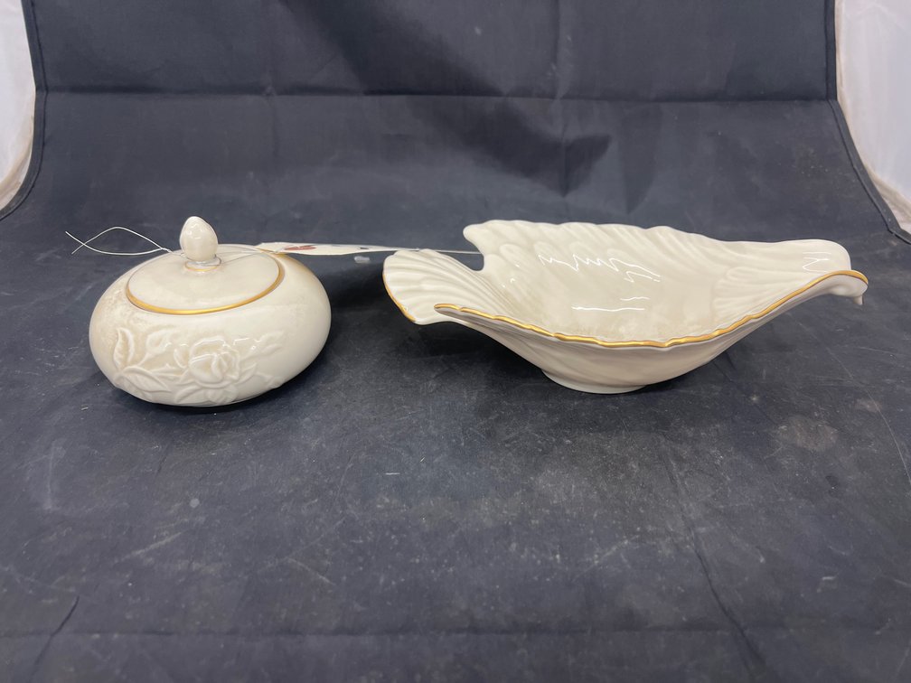2 Pcs - Lennox Powder Dish & Bid Dish
