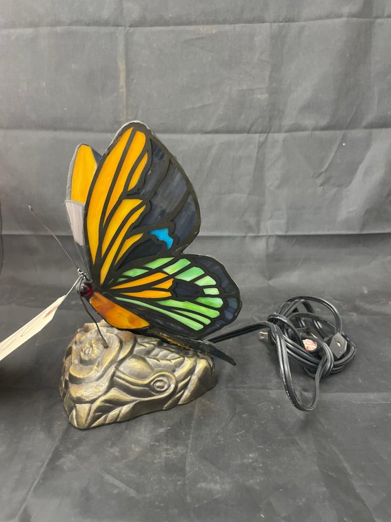 Stained Glass Butterfly Elec Table Lamp