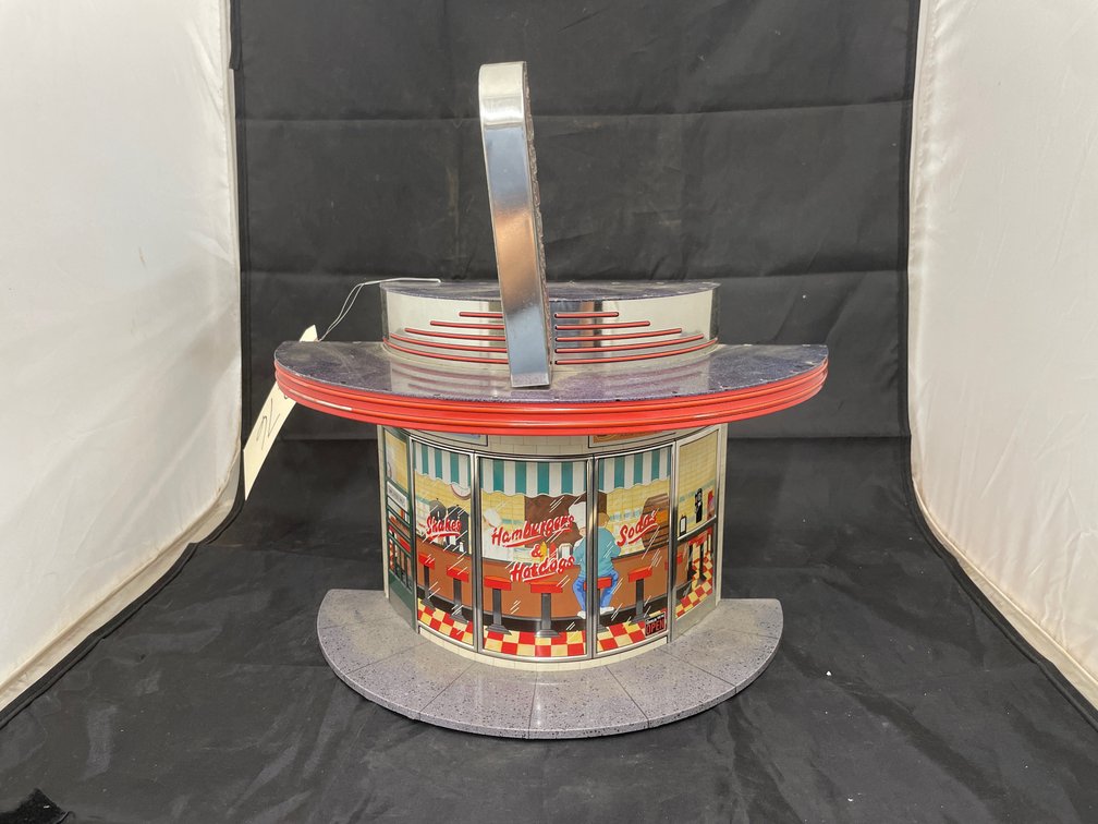 Hallmark Limited Edition Corner Drive In